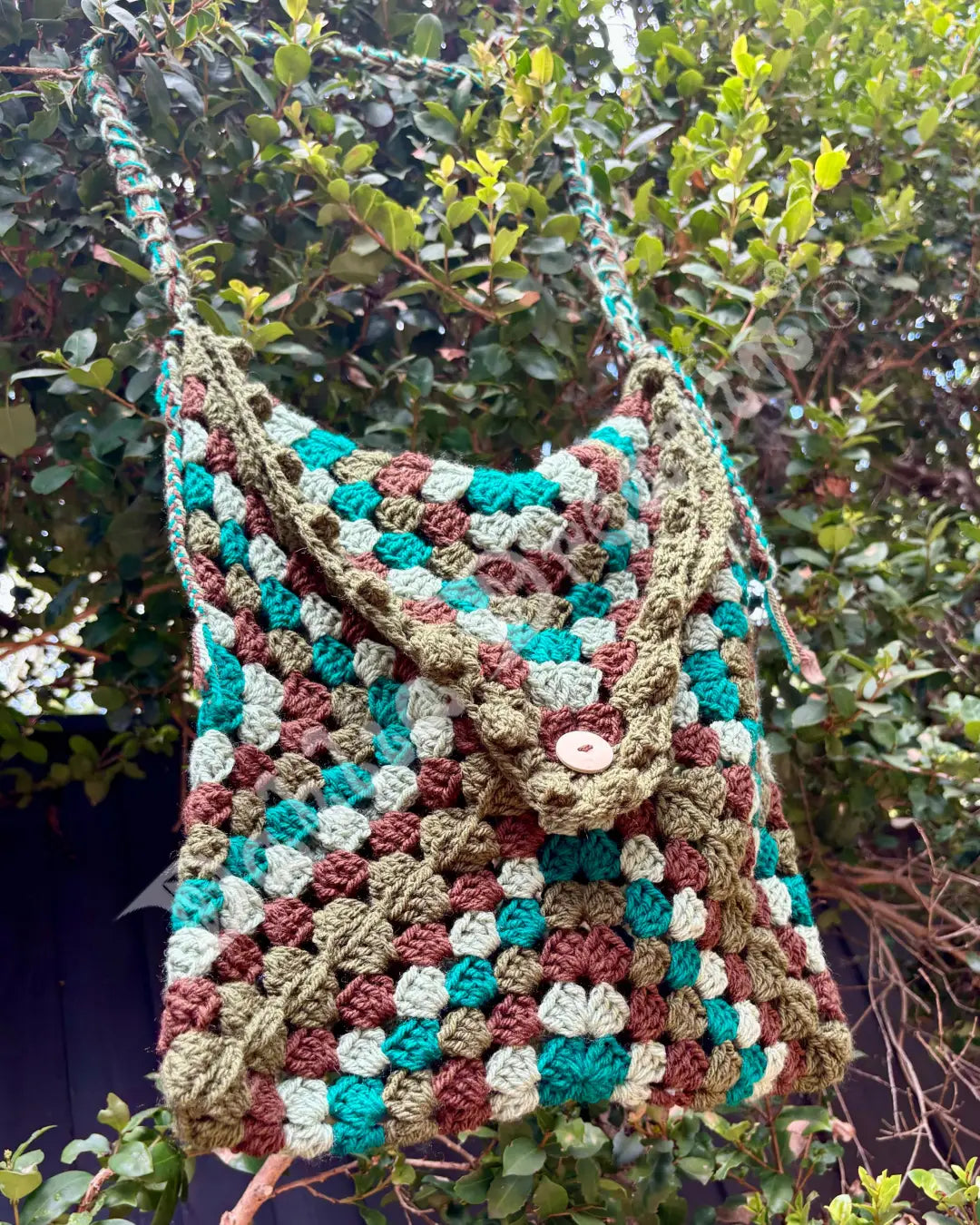 Greens Button-Up Sling Bag Bags